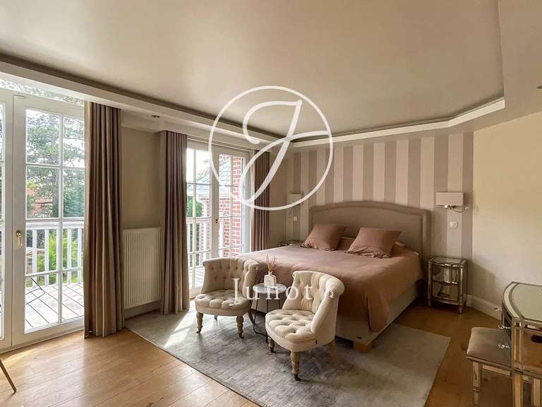 Maison Mouvaux - 4 chambres - 262m²