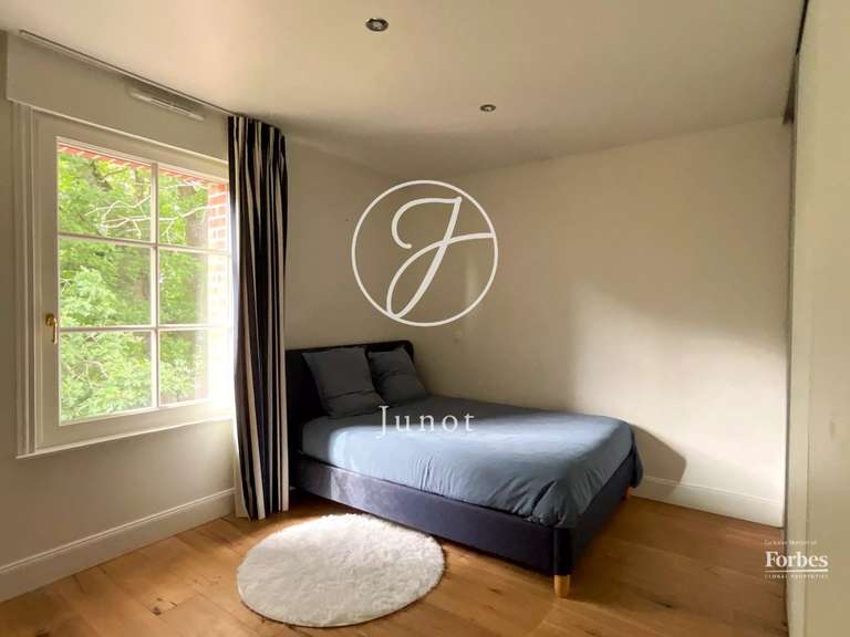 Maison Mouvaux - 4 chambres - 262m²
