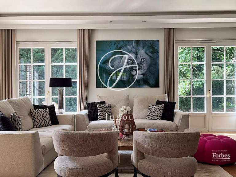 Maison Mouvaux - 4 chambres - 262m²