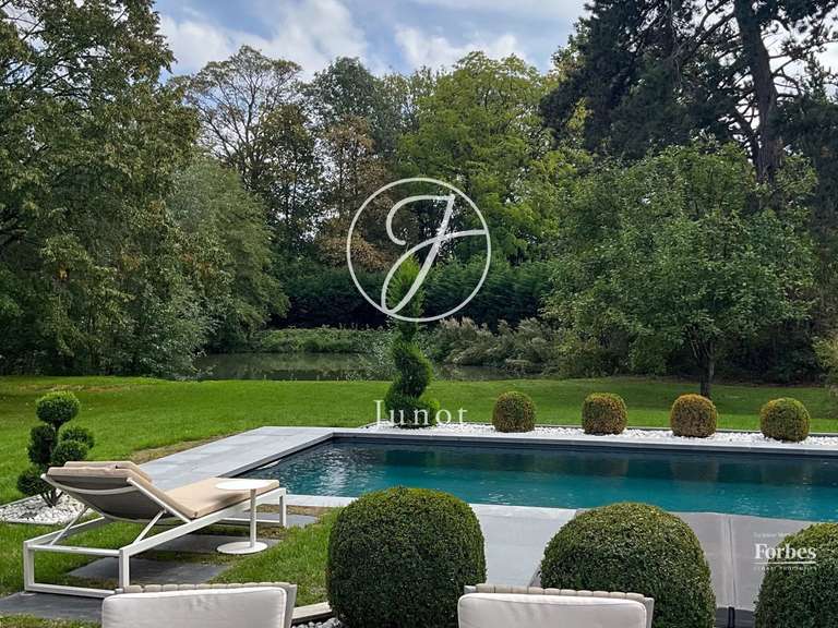 Maison Mouvaux - 4 chambres - 262m²