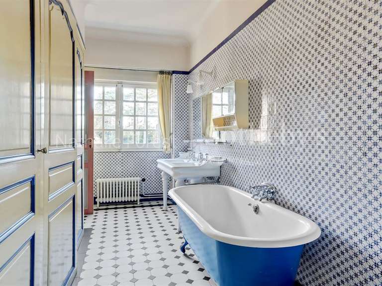 Propriété Mouvaux - 11 chambres - 633m²