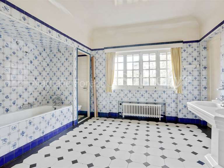 Propriété Mouvaux - 11 chambres - 633m²