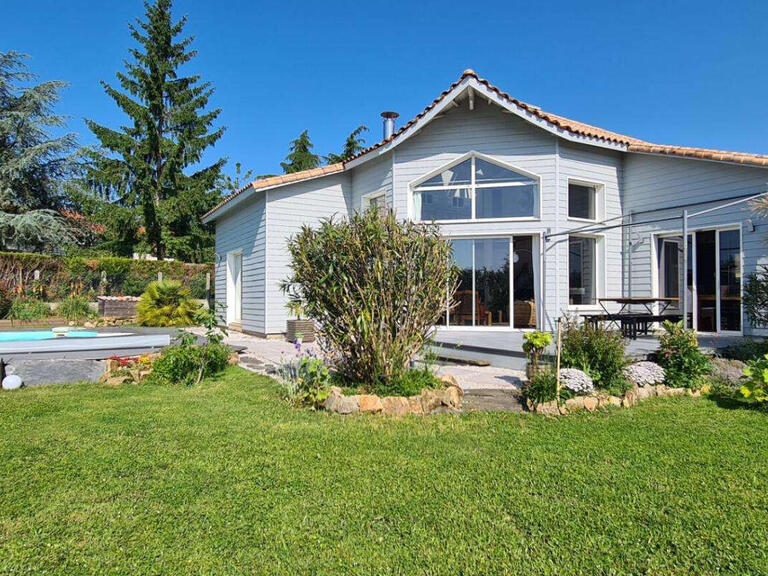 House Mouzillon - 4 bedrooms