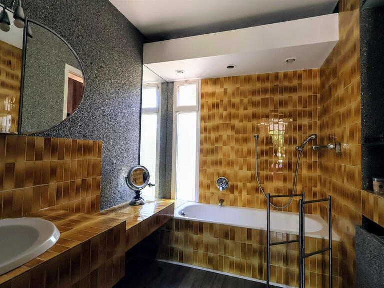 Maison Mudaison - 6 chambres - 343m²