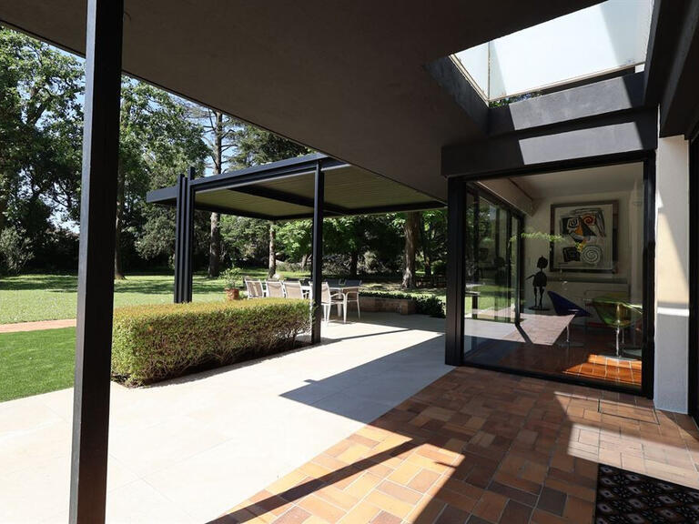 Maison Mudaison - 6 chambres - 343m²