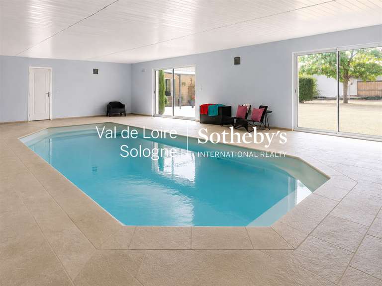 Maison Muides-sur-Loire - 4 chambres - 208m²