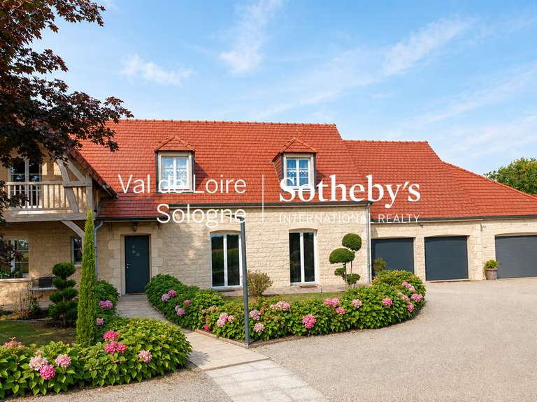 Maison Muides-sur-Loire - 4 chambres - 208m²