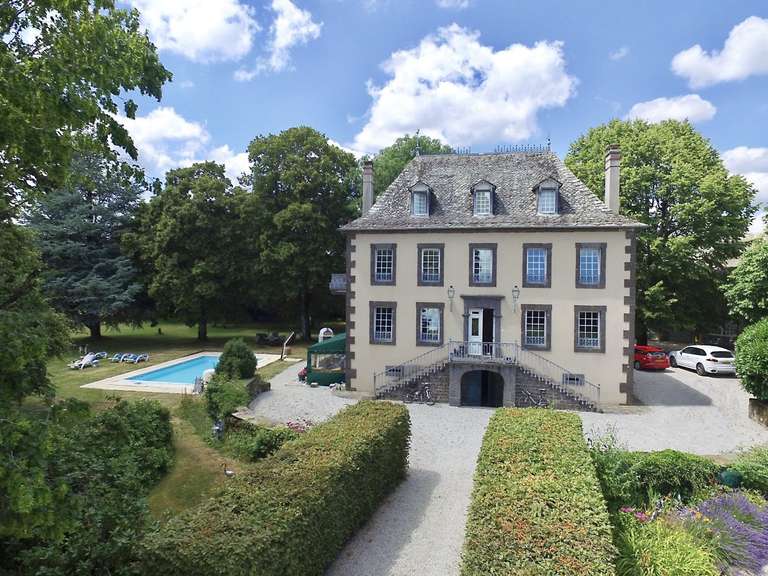 Manor Mur-de-Barrez - 9 bedrooms - 423m²