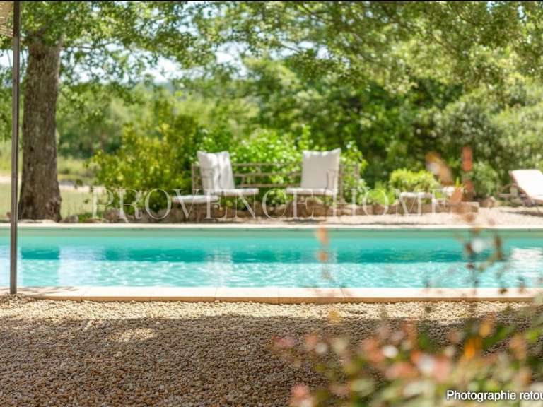 Maison Murs - 7 chambres - 200m²