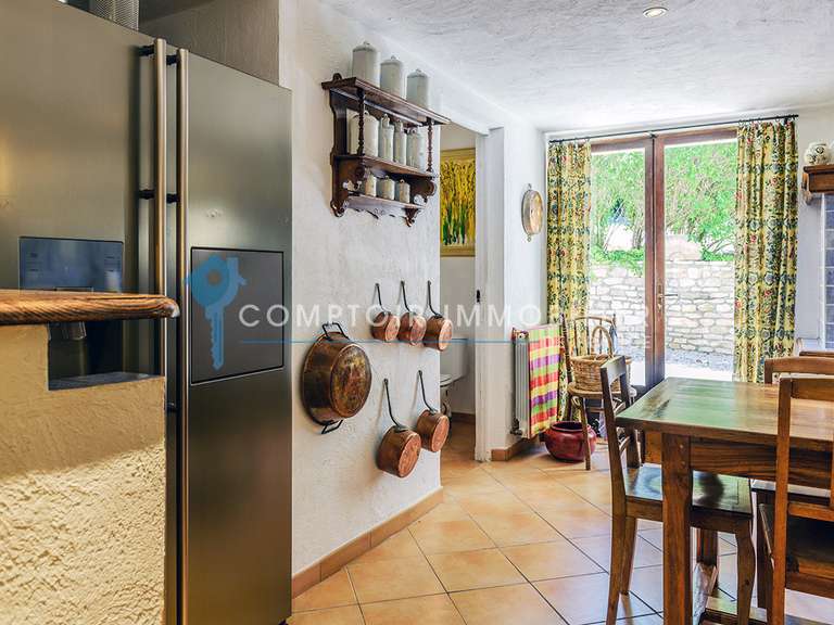 Maison Murs - 4 chambres - 177m²
