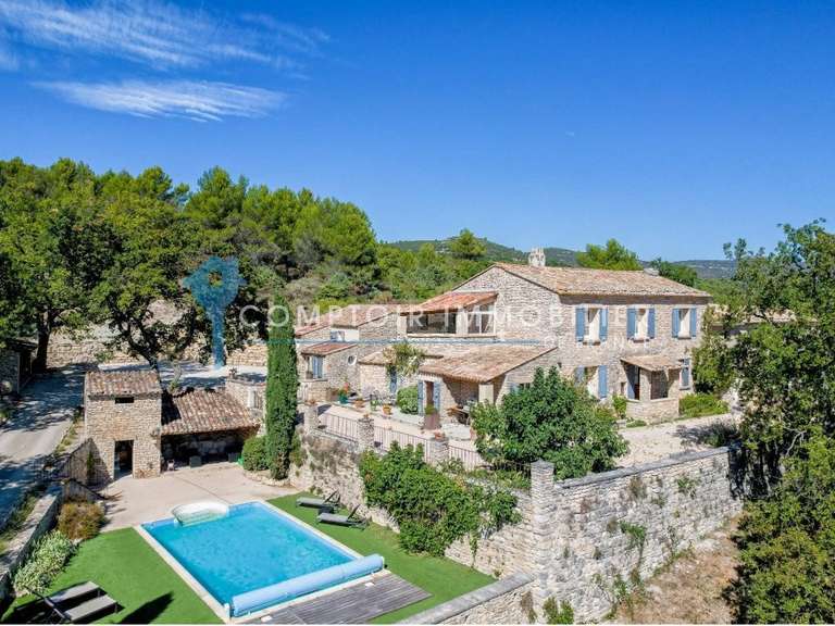 Maison Murs - 6 chambres - 245m²