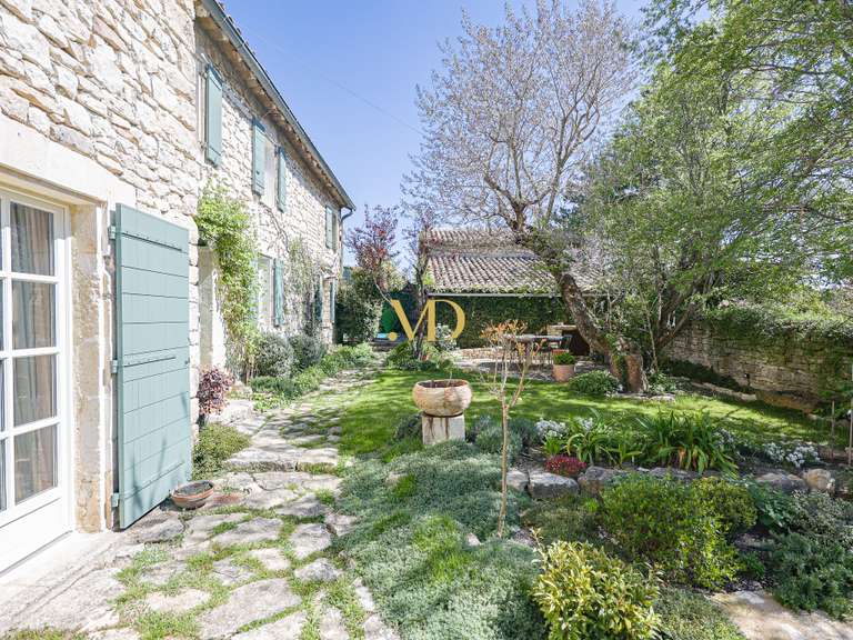 Maison Murs - 3 chambres - 180m²