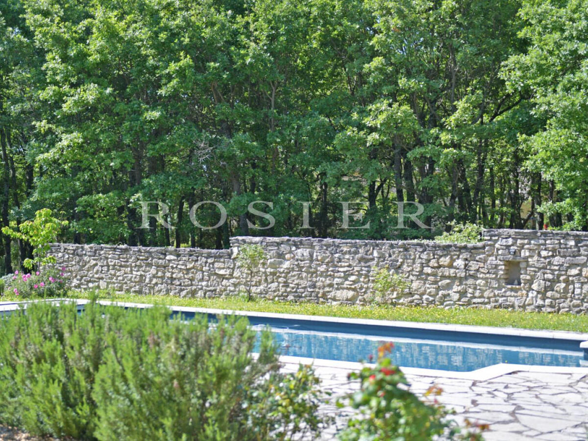Villa Murs
