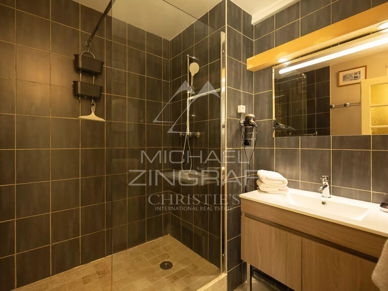 Villa Murs - 7 chambres - 272m²