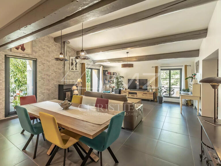 Villa Murs - 7 chambres - 272m²