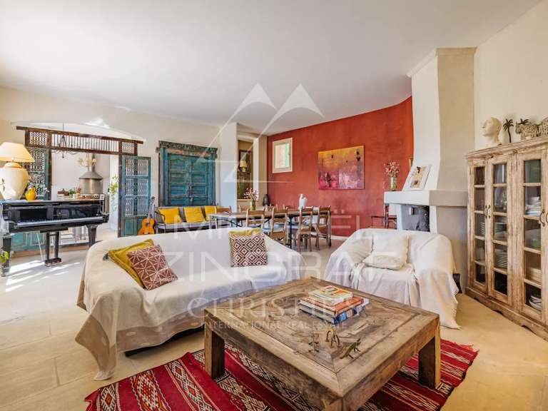Villa Murs - 5 chambres - 300m²