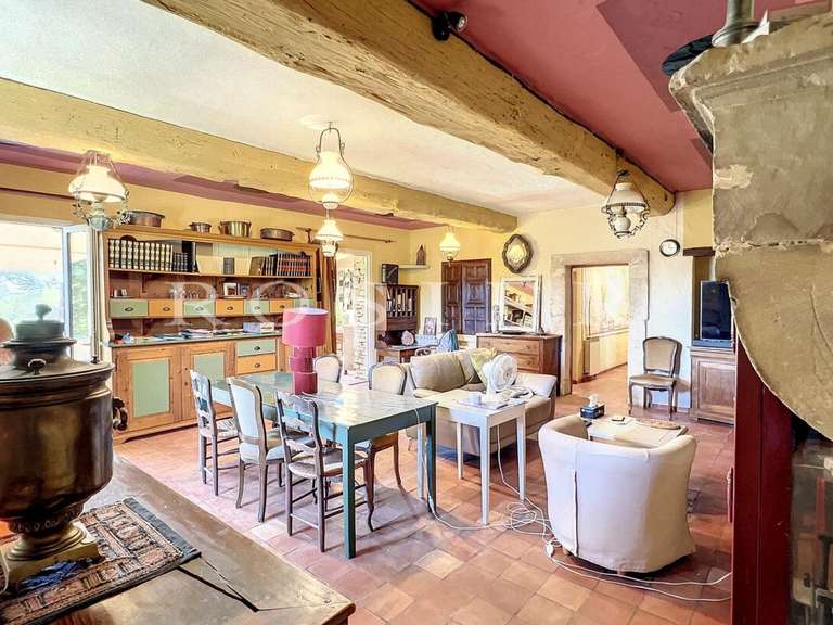 Villa Murs - 5 chambres - 373m²