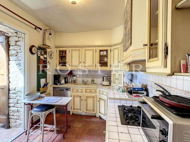 Villa Murs - 5 chambres - 373m²