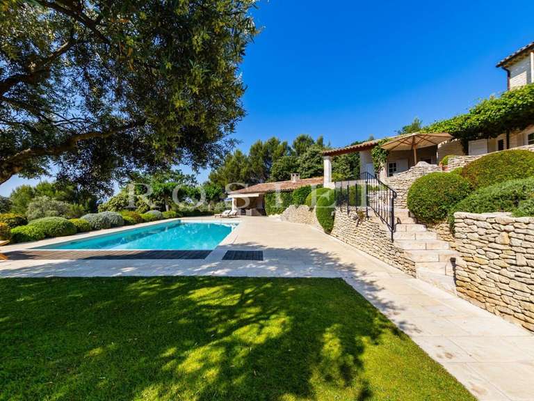 Villa Murs - 4 chambres - 248m²