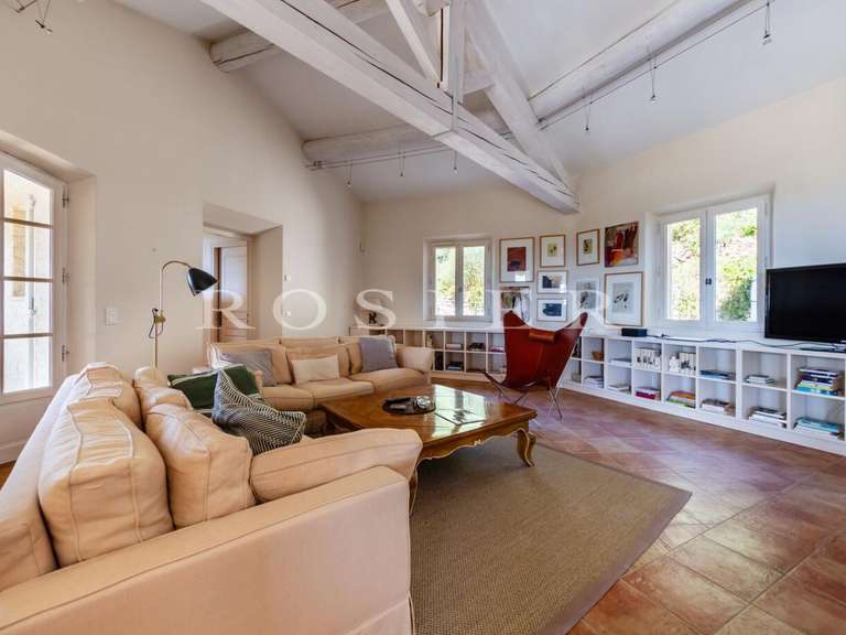 Villa Murs - 4 chambres - 248m²