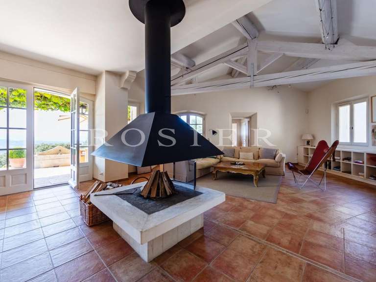 Villa Murs - 4 chambres - 248m²