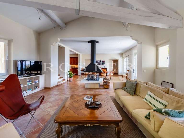 Villa Murs - 4 chambres - 248m²