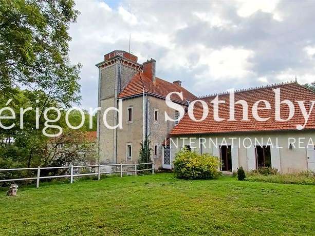 Maison Mussidan - 8 chambres - 455m²