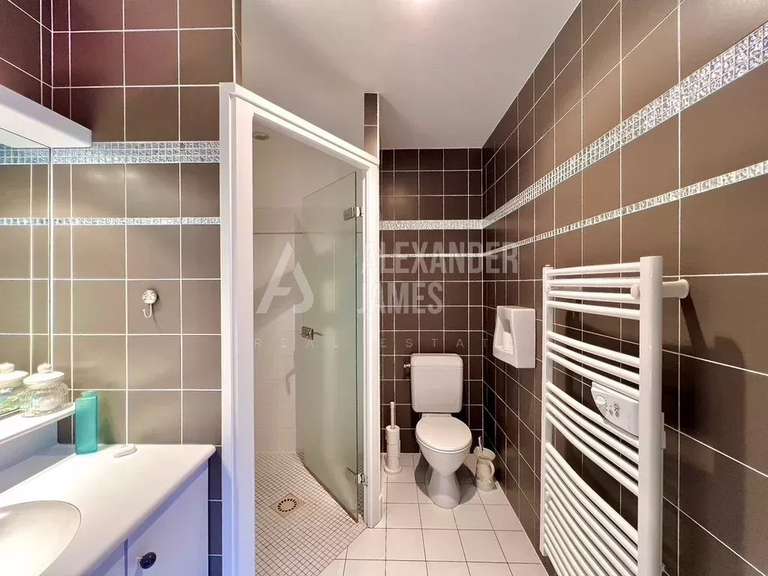 Propriété Mussidan - 3 chambres - 347m²