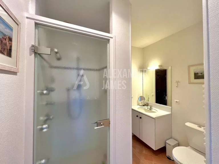 Propriété Mussidan - 3 chambres - 347m²
