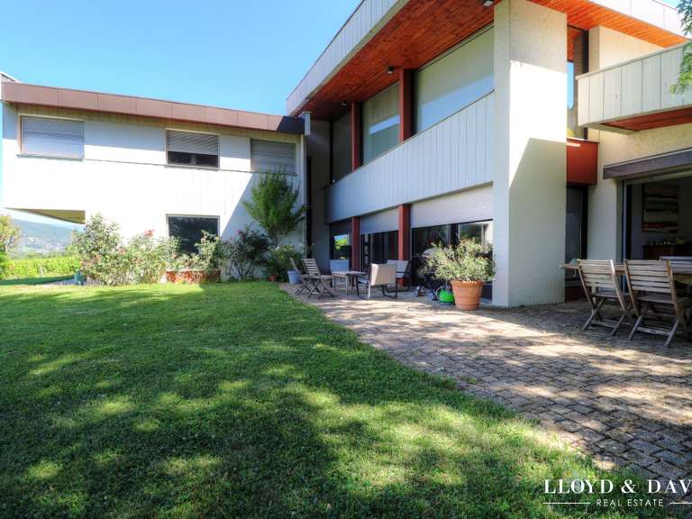 Maison Myans - 7 chambres - 344m²