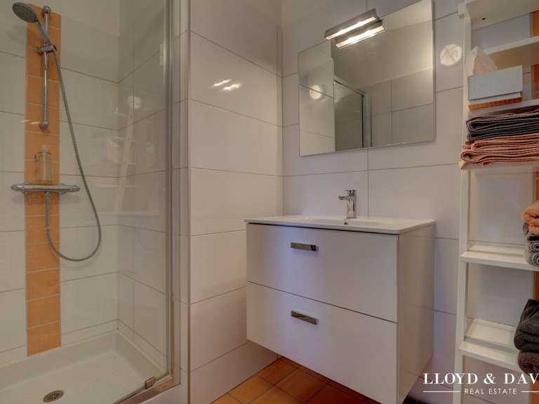 Maison Myans - 7 chambres - 344m²