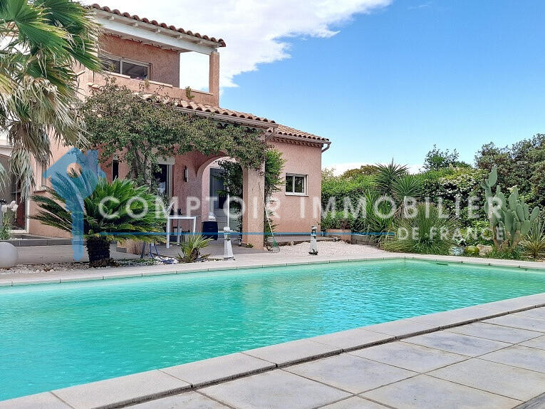 Maison Nages-et-Solorgues - 4 chambres - 200m²