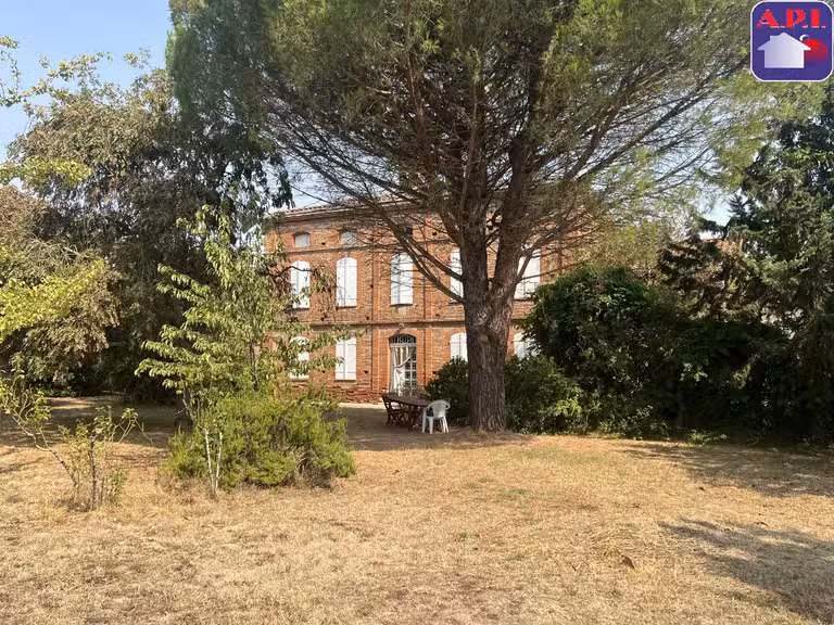 Maison Nailloux - 5 chambres - 227m²