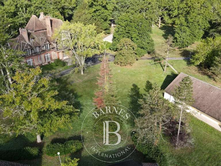 Propriété Nançay - 1130m²