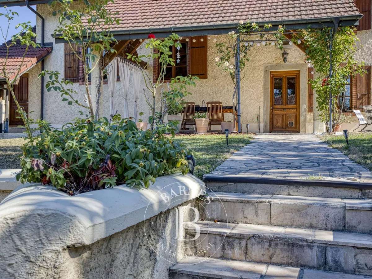 Maison Nangy