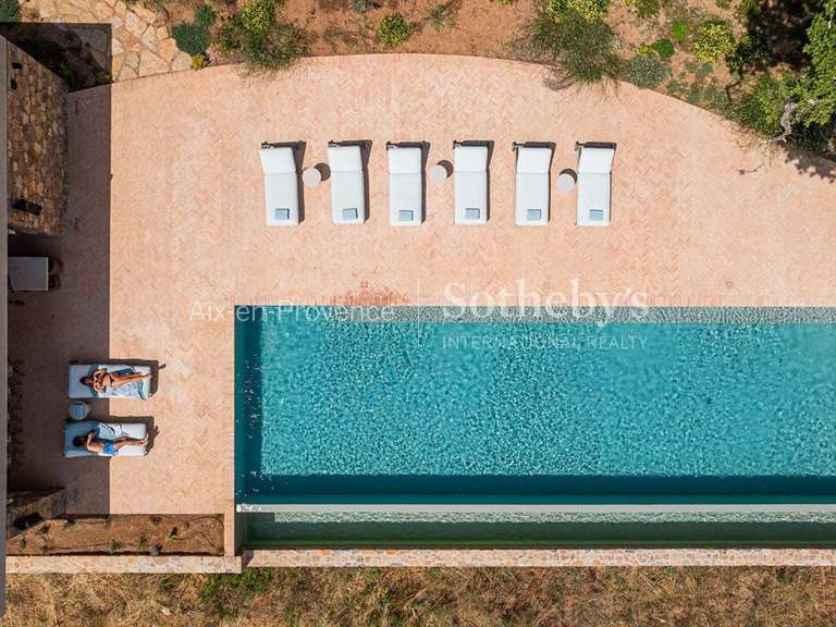 Maison Nans-les-Pins - 12 chambres - 1500m²