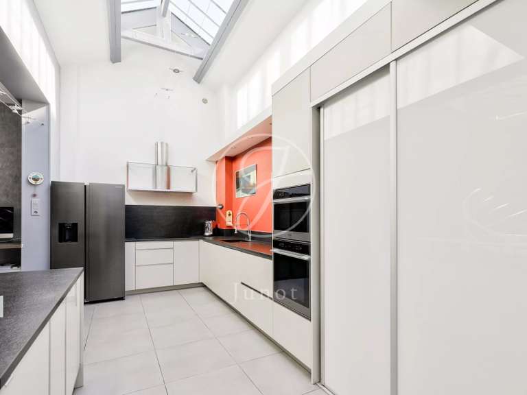 Maison Nanterre - 5 chambres - 337m²