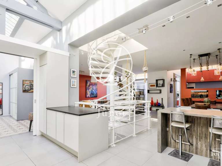 Maison Nanterre - 5 chambres - 337m²