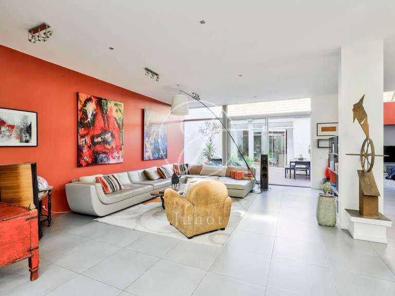 Maison Nanterre - 5 chambres - 337m²