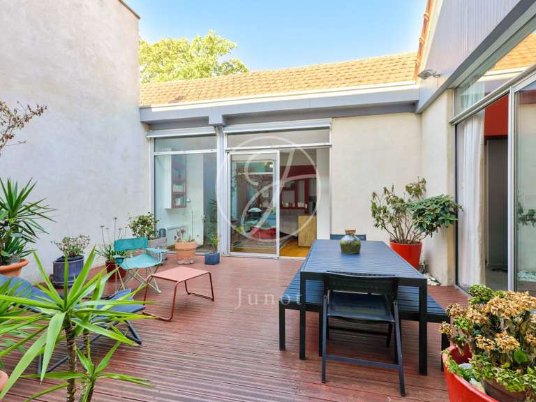 Maison Nanterre - 5 chambres - 337m²