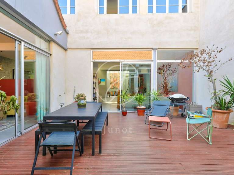 Maison Nanterre - 5 chambres - 337m²