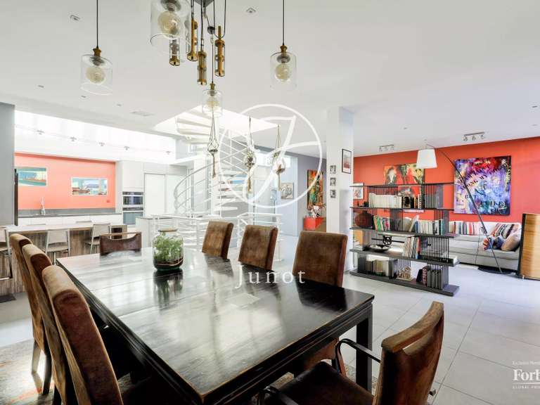 Maison Nanterre - 5 chambres - 337m²