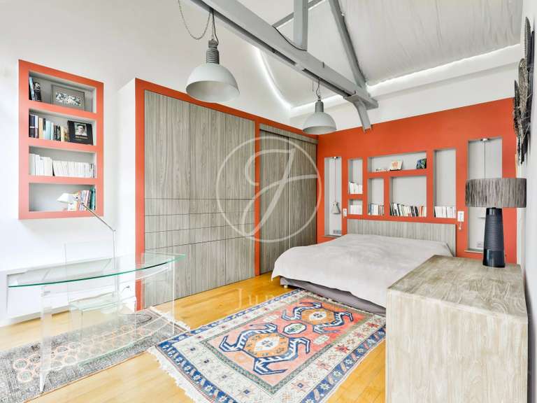 Maison Nanterre - 5 chambres - 337m²