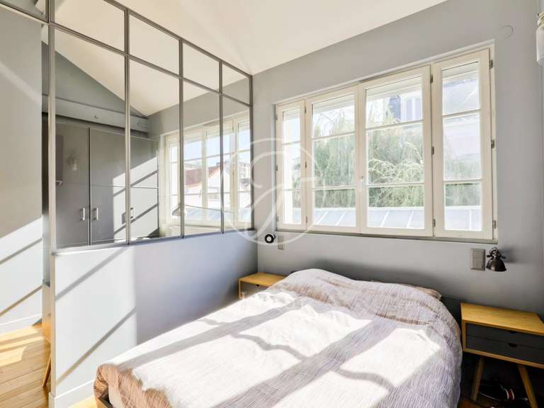 Maison Nanterre - 5 chambres - 337m²