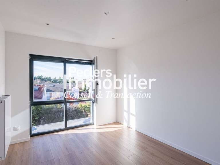 Maison Nanterre - 5 chambres - 190m²