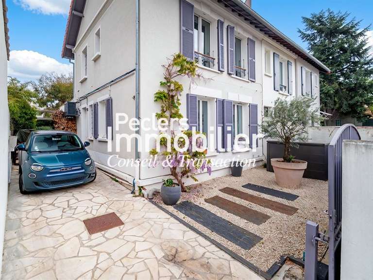 Maison Nanterre - 3 chambres - 136m²