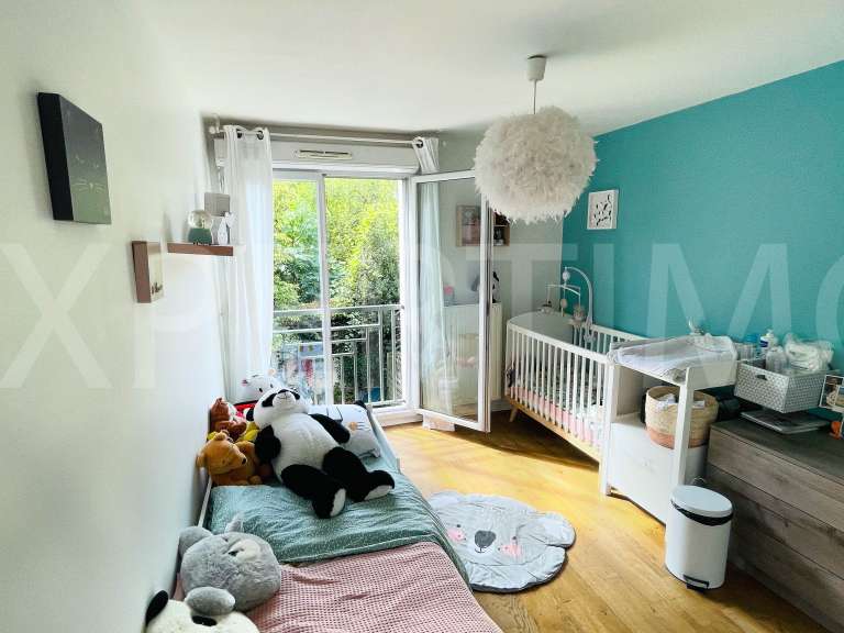 Maison Nanterre - 4 chambres - 123m²