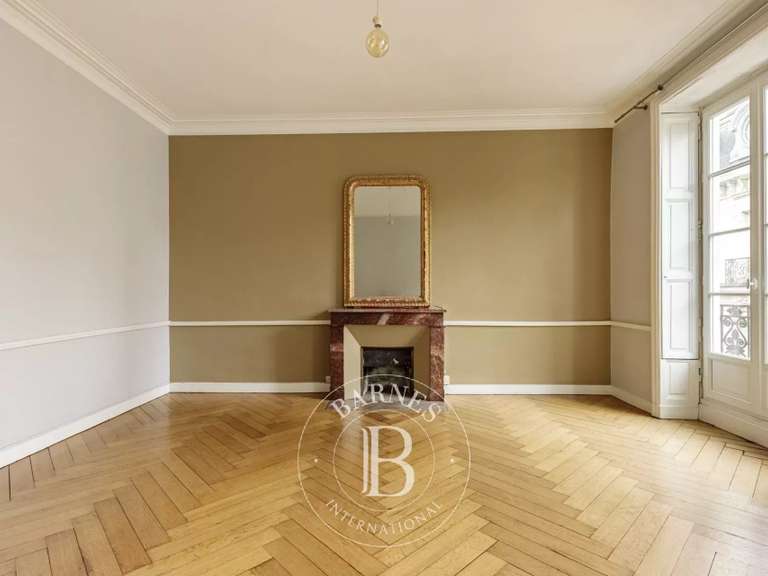 Apartment Nantes - 3 bedrooms - 139m²