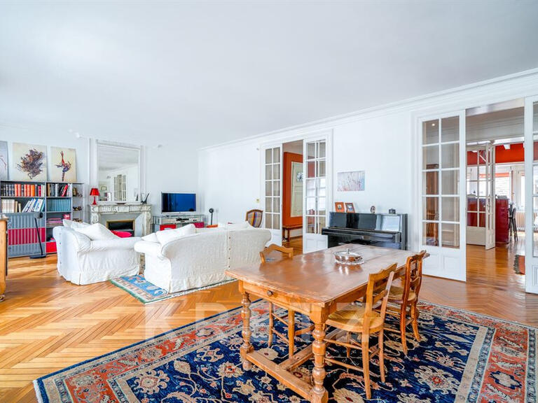 Apartment Nantes - 3 bedrooms - 232m²