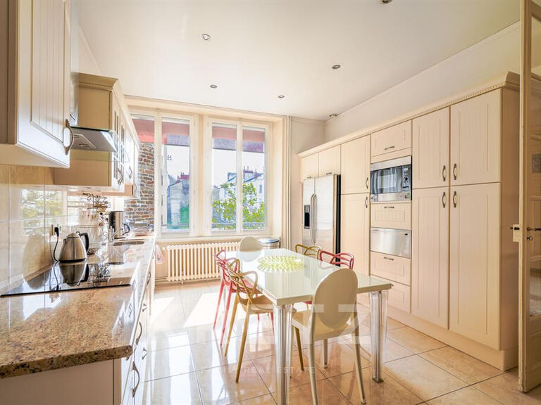 Appartement Nantes - 4 chambres - 307m²